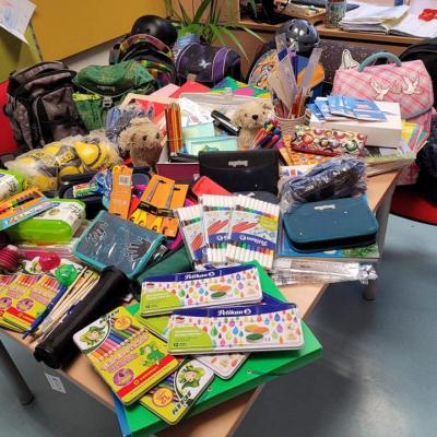 Aktion „Schulstartpaket“: Mach mit und statte Kinder mit Schulsachen aus!
